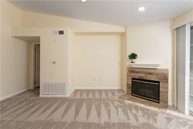 3318 North DECATUR Boulevard 2143, Las Vegas, NV 89130