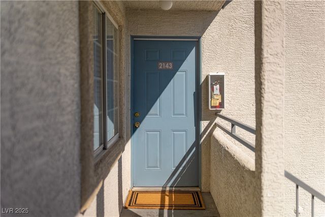 3318 North DECATUR Boulevard 2143, Las Vegas, NV 89130