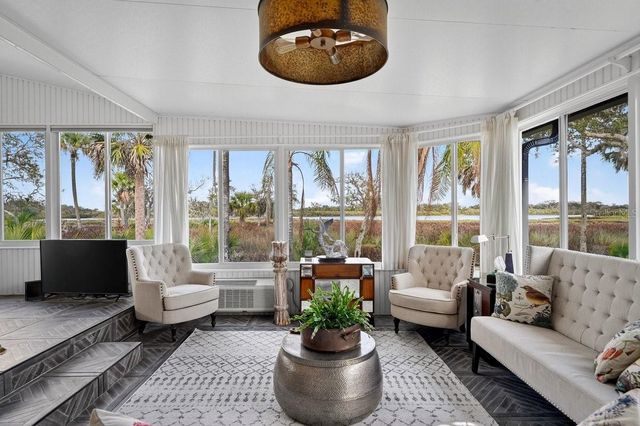 747 NAVIGATORS WAY, Edgewater, FL 32141