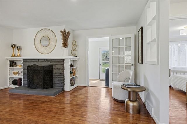 239 Fairport Road, Pittsford, NY 14450