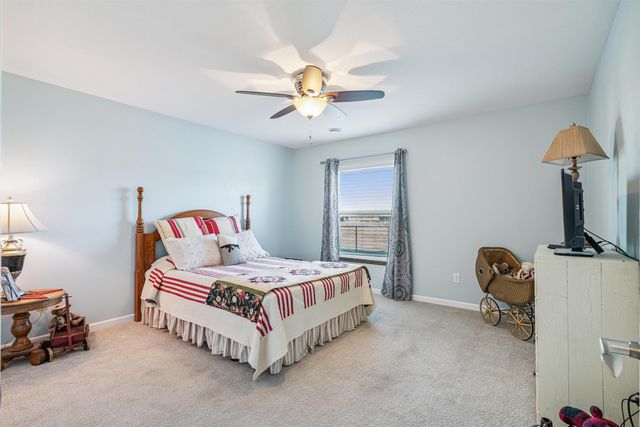 1610 Rocky Ridge Road, Cedar Falls, IA 50613