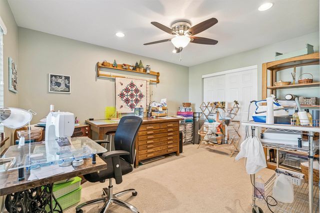 1610 Rocky Ridge Road, Cedar Falls, IA 50613