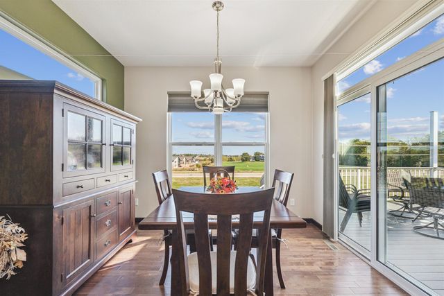 1610 Rocky Ridge Road, Cedar Falls, IA 50613