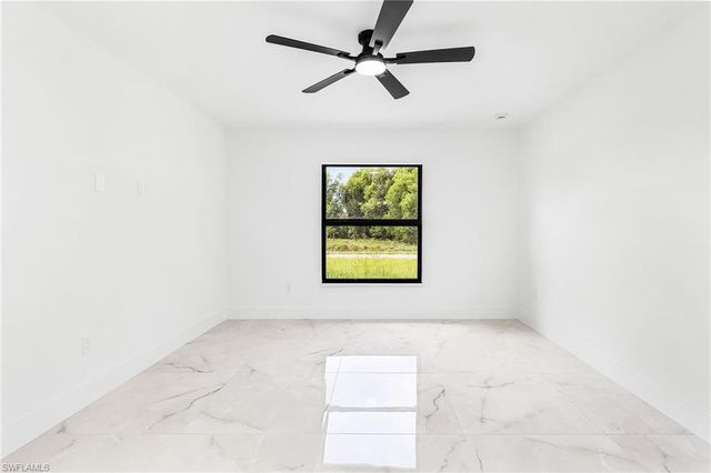 3402 25th ST SW, Lehigh Acres, FL 33976