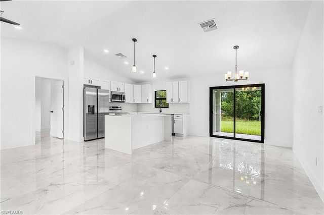 3402 25th ST SW, Lehigh Acres, FL 33976