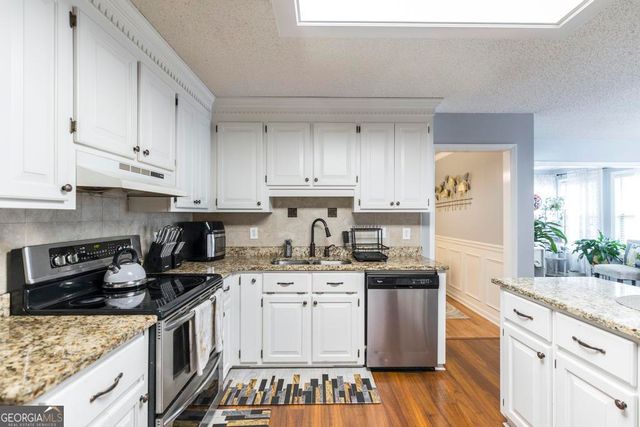 123 Galaxy Avenue, Bonaire, GA 31005