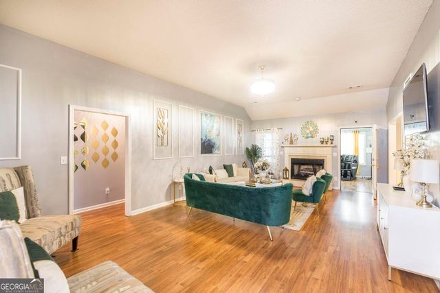 123 Galaxy Avenue, Bonaire, GA 31005