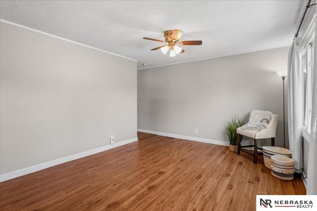 8310 Chestnut Lane, Lincoln, NE 68510