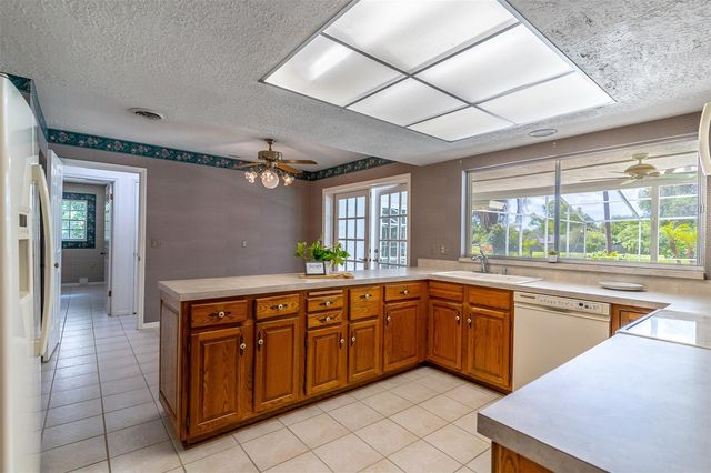 305 S SWEETWATER BOULEVARD, Longwood, FL 32779