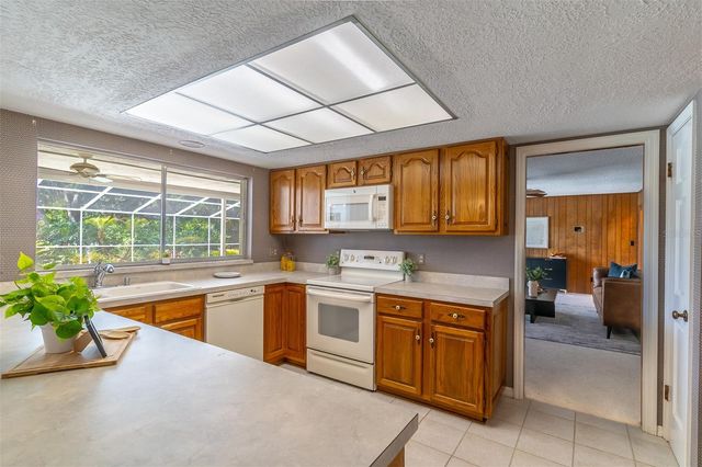 305 S SWEETWATER BOULEVARD, Longwood, FL 32779