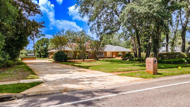 305 S SWEETWATER BOULEVARD, Longwood, FL 32779