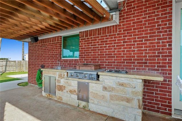 607 Fisherman's Wharf, La Joya, TX 78560