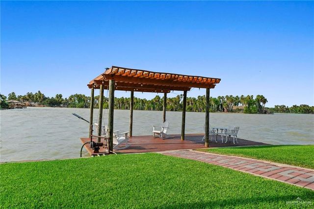 607 Fisherman's Wharf, La Joya, TX 78560