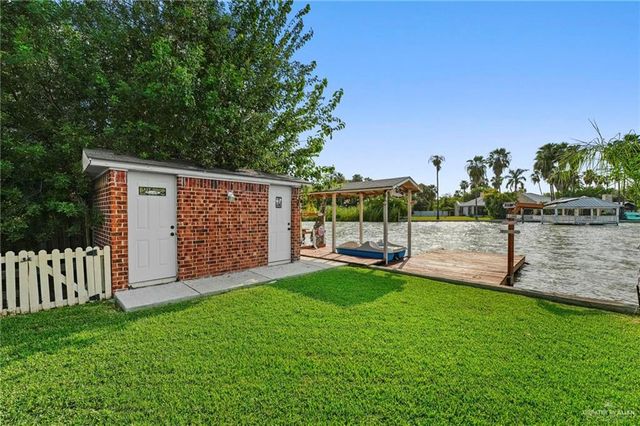 607 Fisherman's Wharf, La Joya, TX 78560