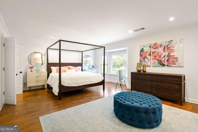 204 Ansley Villa Drive NE, Atlanta, GA 30324