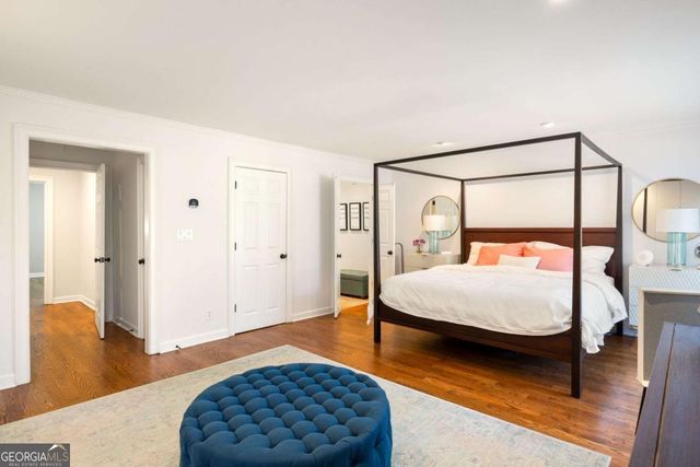 204 Ansley Villa Drive NE, Atlanta, GA 30324