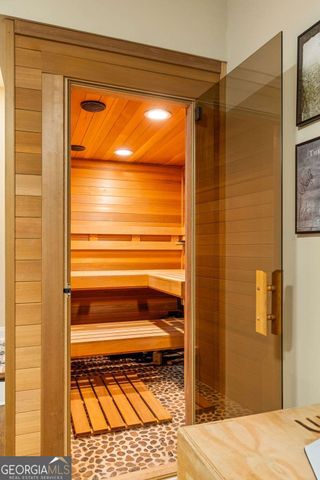 204 Ansley Villa Drive NE, Atlanta, GA 30324