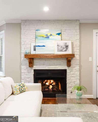 204 Ansley Villa Drive NE, Atlanta, GA 30324