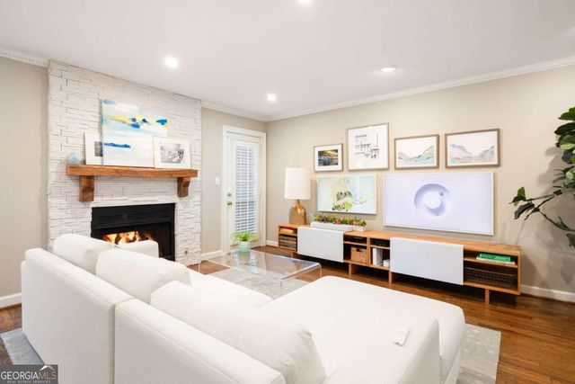 204 Ansley Villa Drive NE, Atlanta, GA 30324