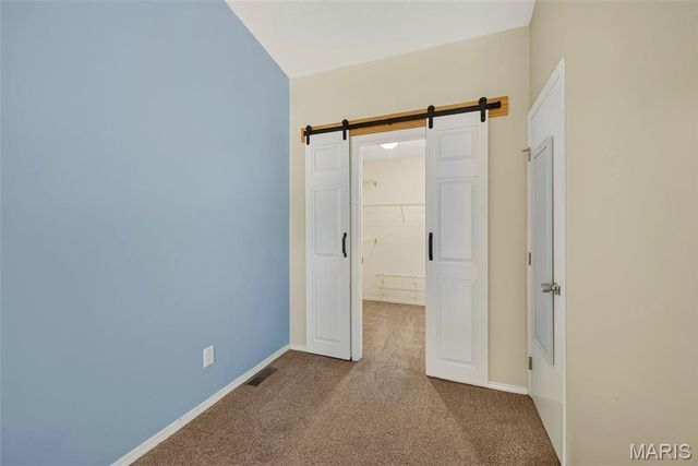 12115 Glenpark Drive, Maryland Heights, MO 63043