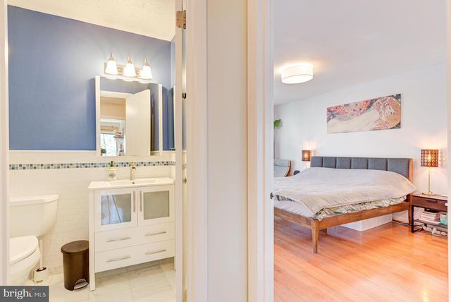 11621 NEWBRIDGE CT, Reston, VA 20191