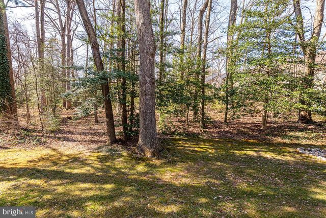 11621 NEWBRIDGE CT, Reston, VA 20191