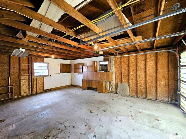 815 S Main Street, Wilber, NE 68465