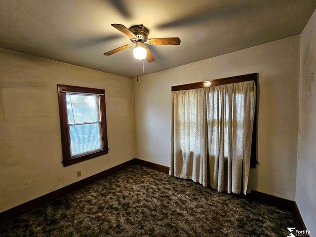 815 S Main Street, Wilber, NE 68465