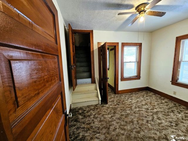 815 S Main Street, Wilber, NE 68465