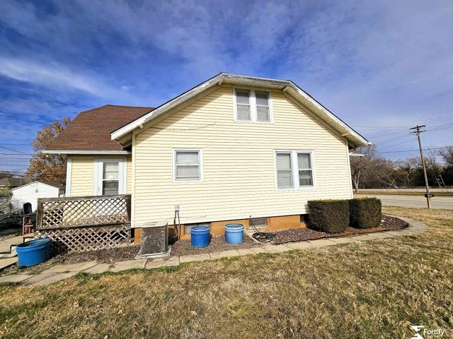 815 S Main Street, Wilber, NE 68465