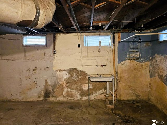 815 S Main Street, Wilber, NE 68465