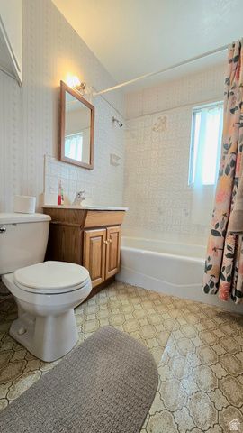 4352 S 125 W, Washington Terrace, UT 84405