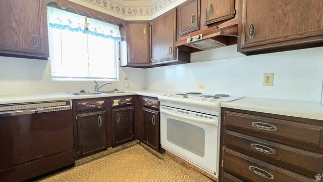 4352 S 125 W, Washington Terrace, UT 84405
