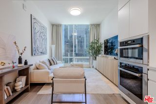 877 Francisco Street 1903, Los Angeles, CA 90017