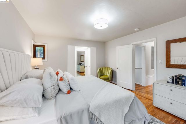 6048 Chelton Dr, Oakland, CA 94611