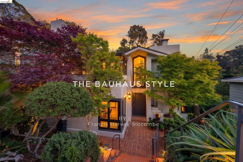 6048 Chelton Dr, Oakland, CA 94611