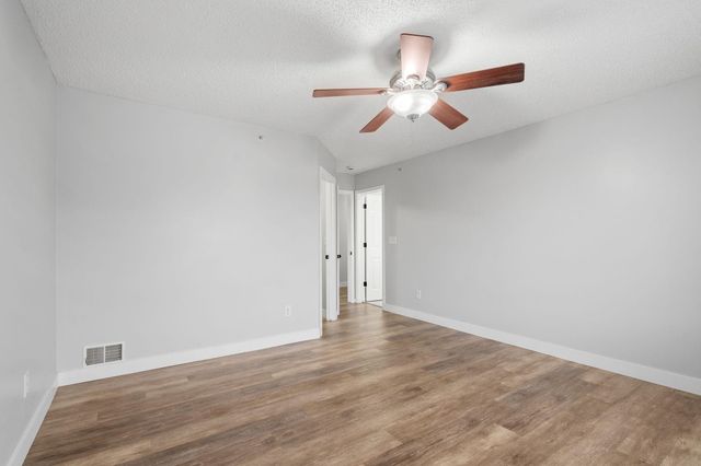 4611 Blaine Avenue 1308, Inver Grove Heights, MN 55076