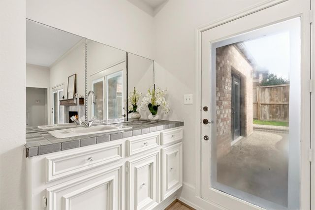 12222 Gladewick Drive, Houston, TX 77077