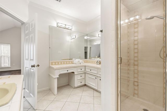 12222 Gladewick Drive, Houston, TX 77077