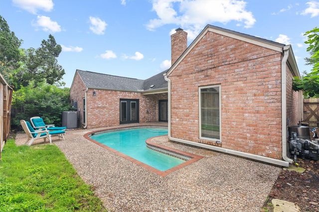 12222 Gladewick Drive, Houston, TX 77077