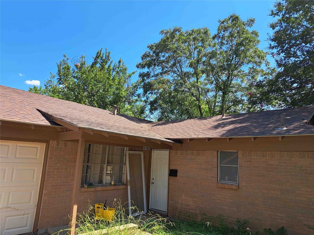321 Christie Avenue, Everman, TX 76140