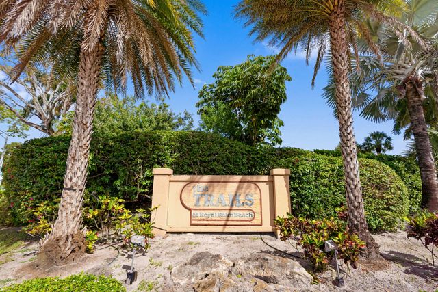 402 Lakeview Drive E, Royal Palm Beach, FL 33411
