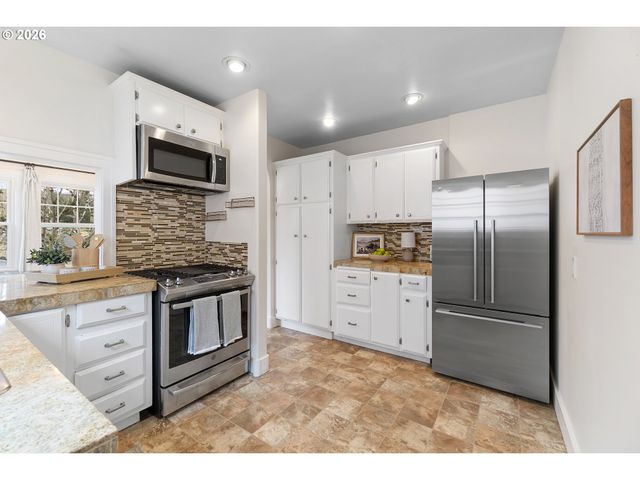 1415 Ne 58TH Ave, Portland, OR 97213