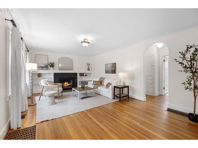 1415 Ne 58TH Ave, Portland, OR 97213