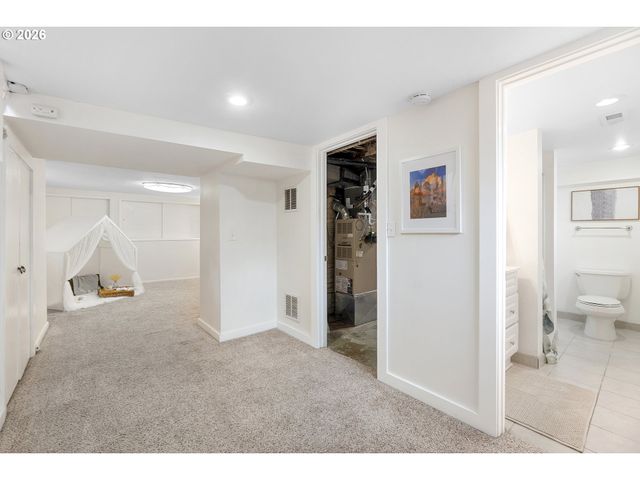 1415 Ne 58TH Ave, Portland, OR 97213