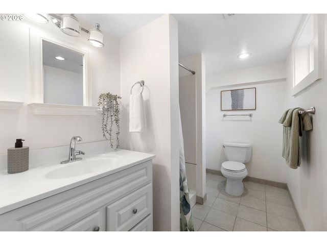 1415 Ne 58TH Ave, Portland, OR 97213