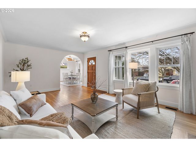 1415 Ne 58TH Ave, Portland, OR 97213