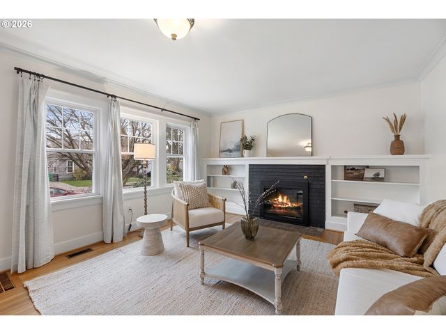 1415 Ne 58TH Ave, Portland, OR 97213