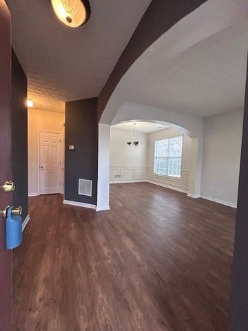 3680 Alamosa Court, Lawrenceville, GA 30044