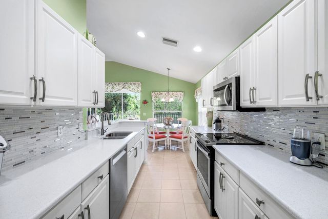 11019 Mill Creek Way, Fort Myers, FL 33913